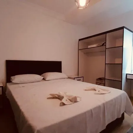 Apartamento Circle Suits Side